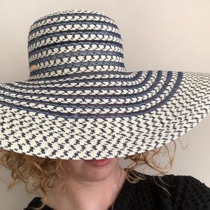 Calvin Klein Sun hat